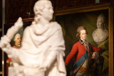 Масштабная выставка Русского музея «В зеркале судьбы» рассказывает об отечественной истории через портреты