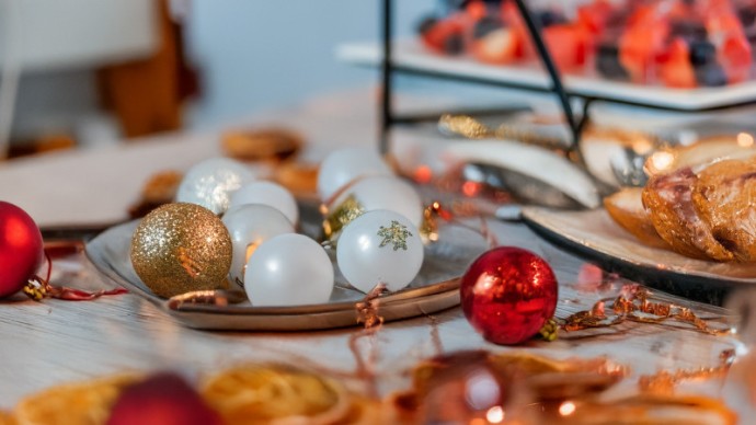 «Соблюдаем спокойствие любой ценой»: психолог дала советы тем, кто опозорился на корпоративе «Соблюдаем спокойствие любой ценой»: психолог дала советы тем, кто опозорился на корпоративе