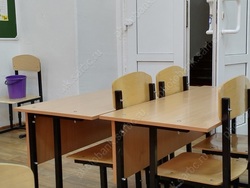 Школьники продолжают выходить с карантина