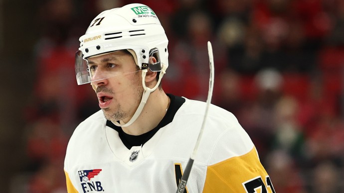 Судьи во втором матче подряд отменили гол Евгения Малкина в НХЛ Судьи во втором матче подряд отменили гол Евгения Малкина в НХЛ