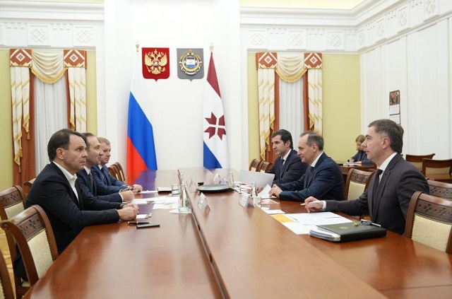 Саранский аэропорт предложили назвать именем Героя Советского Союза Михаила Девятаева Саранский аэропорт предложили назвать именем Героя Советского Союза Михаила Девятаева