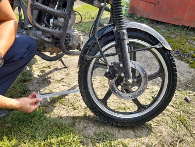 В Чамзинке (Мордовия) подростки опрокинулись на мопеде, один из них погиб