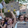 В Одессе протестующие против отставки Фёдорова зажгли дымовые шашки