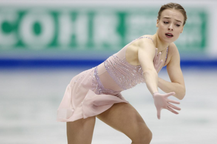 Бывшая российская фигуристка Губанова провалила короткую программу на чемпионате мира