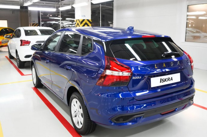 В Петербурге на автозаводе начнут собирать Lada Iskra