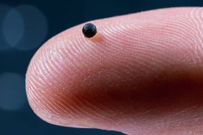 Германия — Капсула с GPS–навигацией