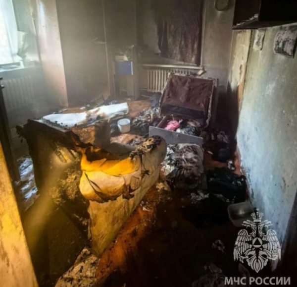 В Ангарске 9-летний мальчик спалил квартиру, играя со спичками