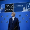 Президент Чехии призвал НАТО «показать зубы» России