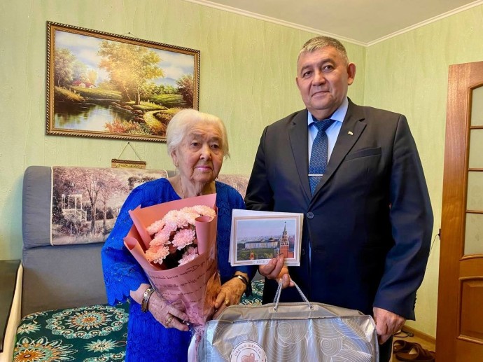 В Уфе 95-летний юбилей празднует уважаемый педагог Марфуга Галина