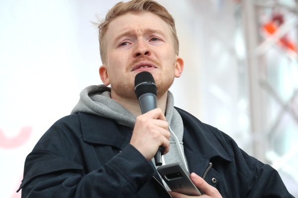 Мосгорсуд отменил постановление суда первой инстанции в отношении комика Поперечного*