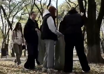 Сквер воинов-интернационалистов стал чище в Благовещенске Сквер воинов-интернационалистов стал чище в Благовещенске