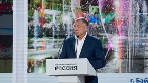 Марат Хуснуллин выступил на мероприятии «Родина – это люди. Качественное жильё и транспортная инфраструктура» в Национальном центре «Россия»