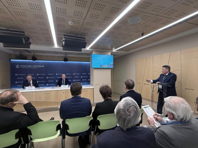 Ректор АГАТУ Валерий Федоров рассказал о научных проектах
