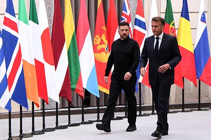 Зеленский поговорил с Макроном Зеленский поговорил с Макроном