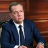 Медведев призвал обеспечить семьям комфортные условия жизни