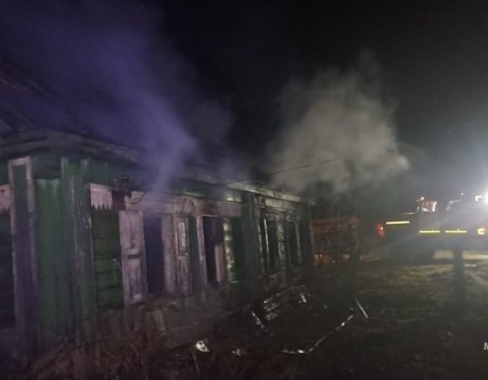 В Башкирии при пожаре в жилом доме погибла женщина