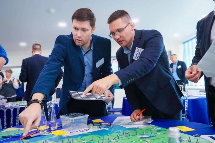 В Приморье провели командообразование для железнодорожников, портовиков и вагоностроителей