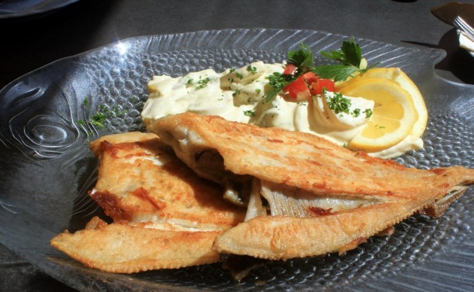 Свежайшую камбалу по "вкусной" цене предлагают купить в Южно-Сахалинске