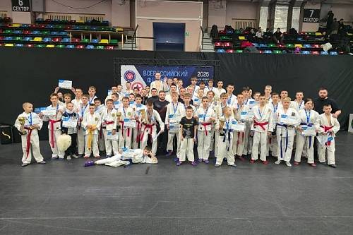 Амурские рукопашники завоевали 22 золотые медали в Хабаровске
