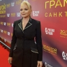 Лариса Долина рассказала о страсти внучки к музеям Петербурга
