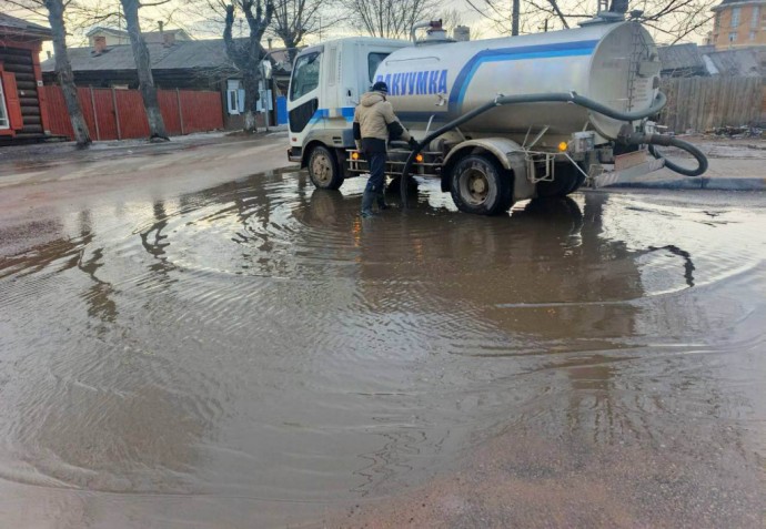 В Улан-Удэ за 2 дня откачали более 700 кубометров воды