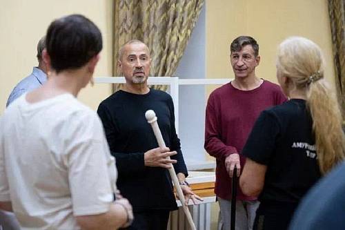 «Пластический» спектакль «Дама с собачкой» представят в Приамурье «Пластический» спектакль «Дама с собачкой» представят в Приамурье