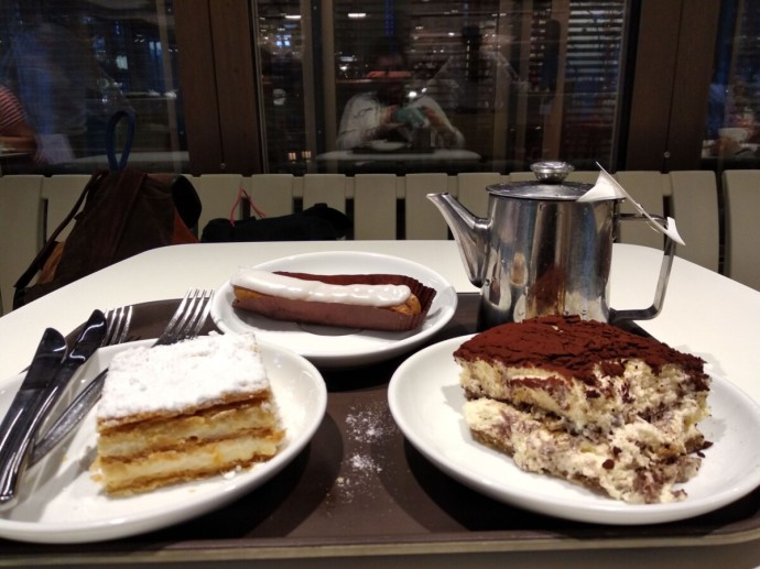 Пирожные нанесли страшные травмы костромичке