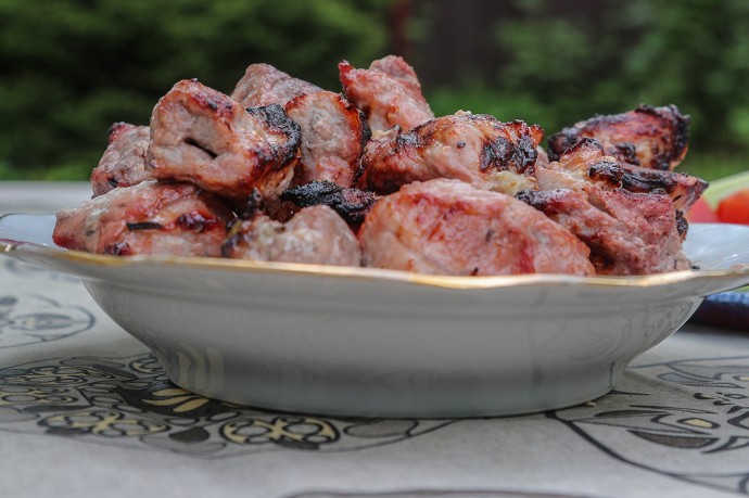 Москвичка 22 года не ела свинину, но попробовала ее из-за ошибки продавца Москвичка 22 года не ела свинину, но попробовала ее из-за ошибки продавца