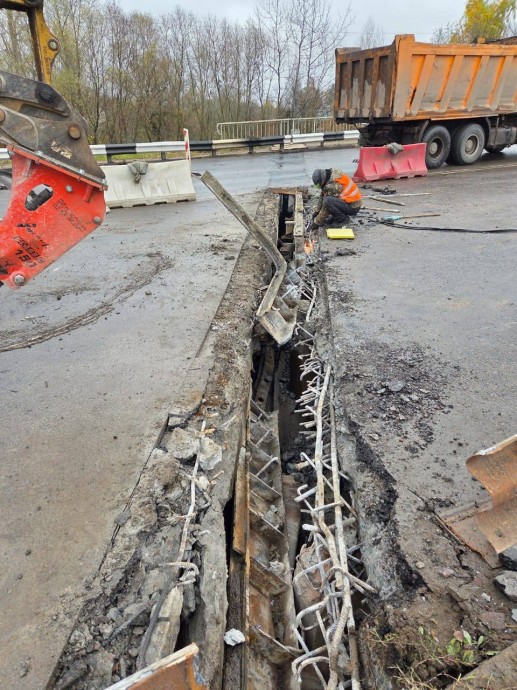 В Старой Руссе продолжается ремонт виадука