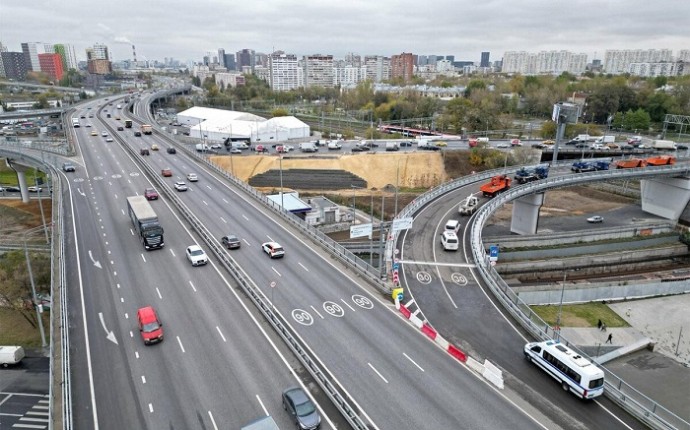 Проезд по Московскому скоростному диаметру в часы пик подорожал на 43% Проезд по Московскому скоростному диаметру в часы пик подорожал на 43%