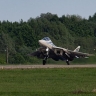Появились кадры первого полета двухместного истребителя Су-57...