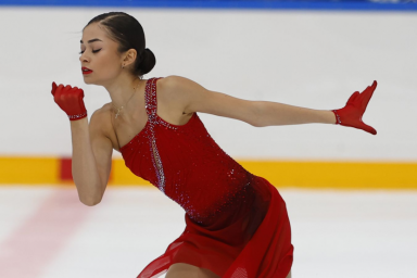 Мама Костылевой раскритиковала четверные прыжки Петросян