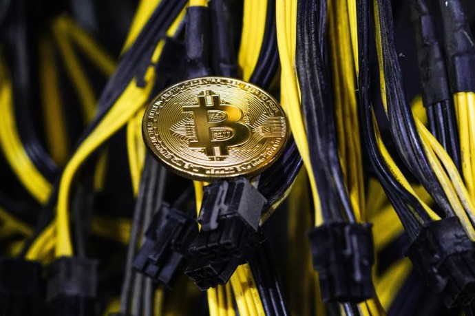 Британец создал криптоимперию на миллиарды, используя трудовые лагеря в Камбодже