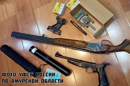 Амурский пенсионер хранил оружие в детском саду Амурский пенсионер хранил оружие в детском саду