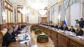 Встреча Михаила Мишустина с членами фракции КПРФ в Государственной Думе