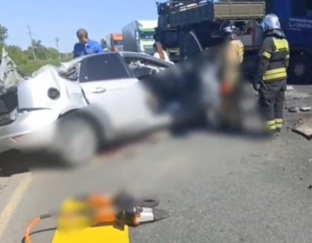 Трое жителей Уфы погибли в страшном ДТП в Самарской области