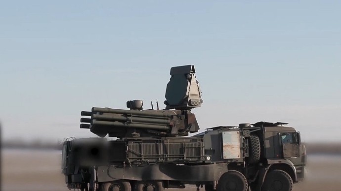 В небе над Тульской областью силы ПВО уничтожили 2 беспилотника