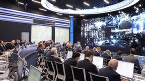 Михаил Мишустин провёл стратегическую сессию о развитии нефтяной и угольной отрасли до 2050 года