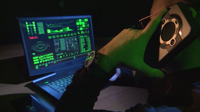 Кибермошенники используют взломанные аккаунты для новых атак