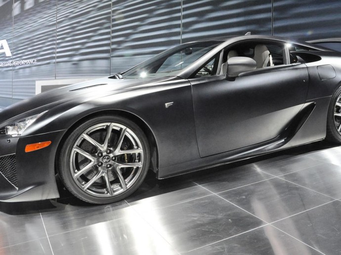 Toyota запускает обратный отсчёт: 5 декабря покажут машину, которая вернёт драйв эпохи LFA