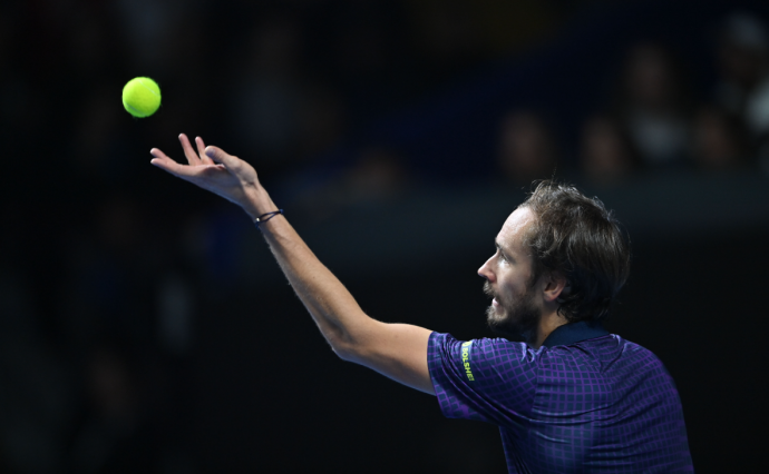 Медведев – Зверев: где смотреть онлайн, прямая трансляция "Мастерса" в Париже 31 октября Медведев – Зверев: где смотреть онлайн, прямая трансляция "Мастерса" в Париже 31 октября