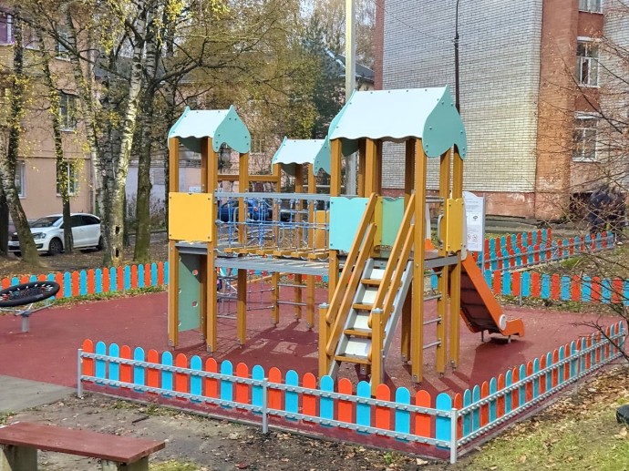 Благоустройство территорий по программе «Наши дворы» завершают в Ярославской области