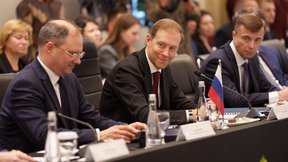 Денис Мантуров провёл 13-е заседание Российско-Индонезийской совместной комиссии по торгово-экономическому и техническому сотрудничеству