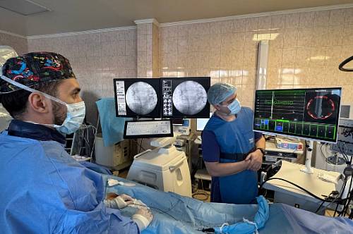 В Приамурье провели первую на Дальнем Востоке операцию по лечению аритмии методом электропорации В Приамурье провели первую на Дальнем Востоке операцию по лечению аритмии методом электропорации