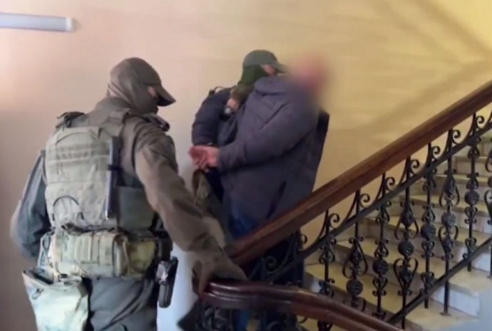 Главу Гаврилов-Ямского округа и его заместителя обвиняют в коррупционных преступлениях