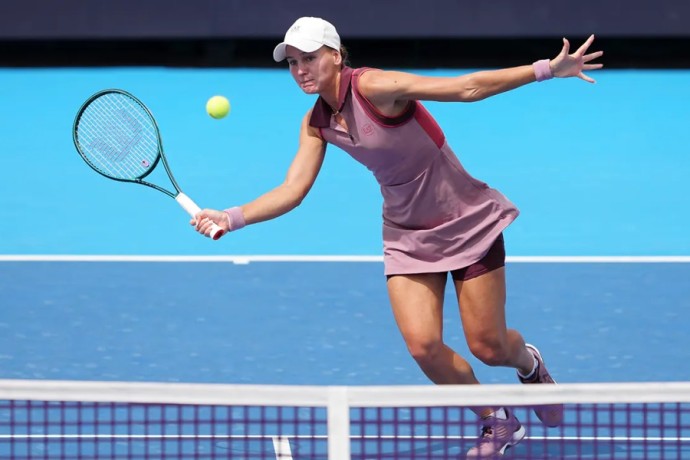 Кудерметова проиграла итальянке Паолини и не смогла выйти в четвертьфинал турнира в Нинбо