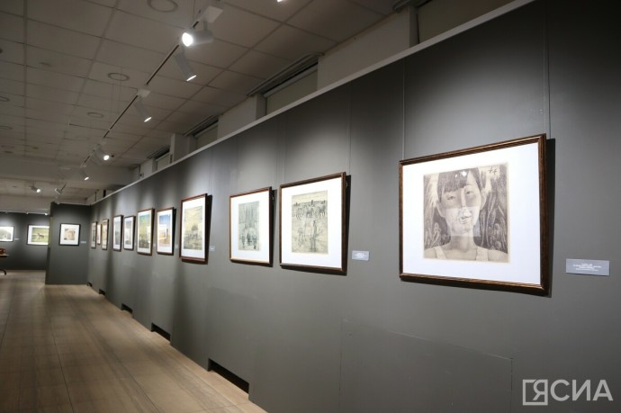 В Якутске открылась выставка графики Алексея Евстафьева В Якутске открылась выставка графики Алексея Евстафьева