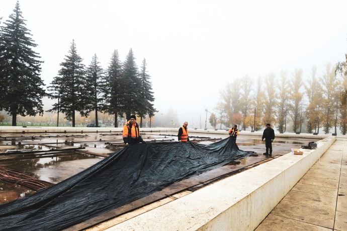 Самый большой фонтан Московской области в Пущино отправили на зимовку Самый большой фонтан Московской области в Пущино отправили на зимовку