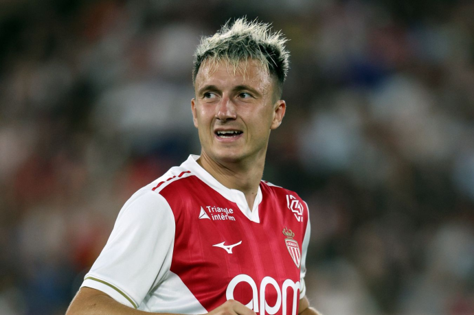 Дубль Головина принёс "Монако" победу над "Нантом" Дубль Головина принёс "Монако" победу над "Нантом"