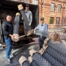 Строительная компания из Уфы передала бойцам СВО сетку-рабицу